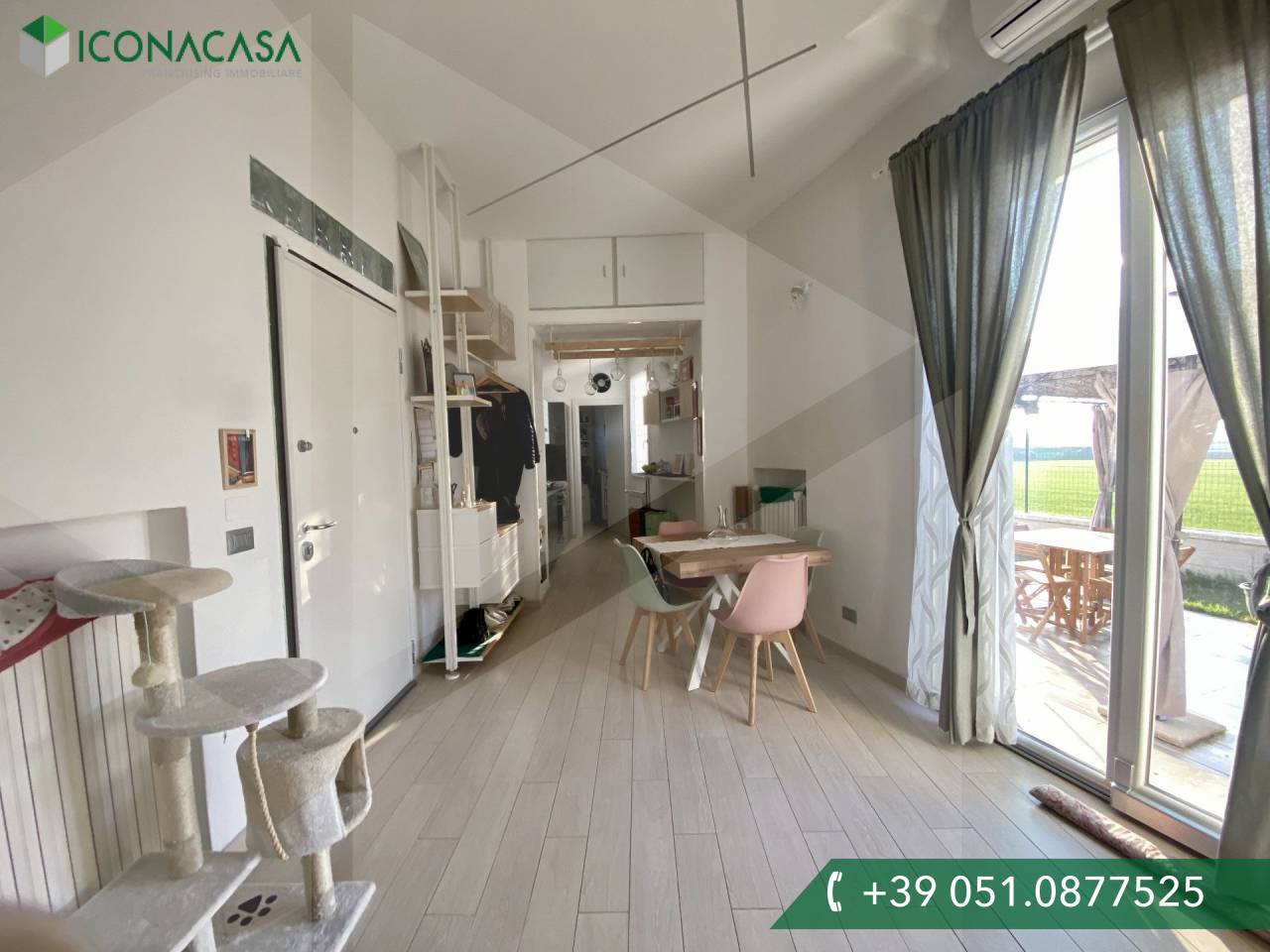 3 rooms Apartment in Bologna, Italy No. 18615