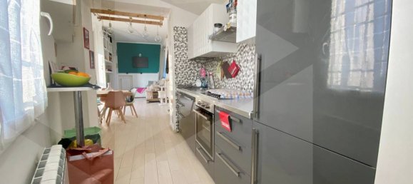 3 rooms Apartment in Bologna, Italy No. 18615 12