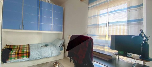 3 rooms Apartment in Bologna, Italy No. 18615 28