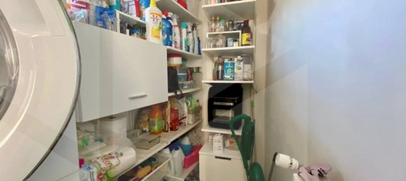 3 rooms Apartment in Bologna, Italy No. 18615 16