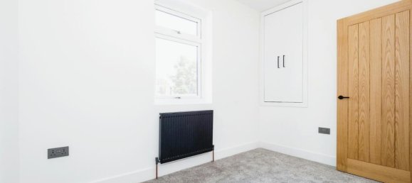 3 bedrooms House in Forest Gate, United Kingdom No. 11400 18