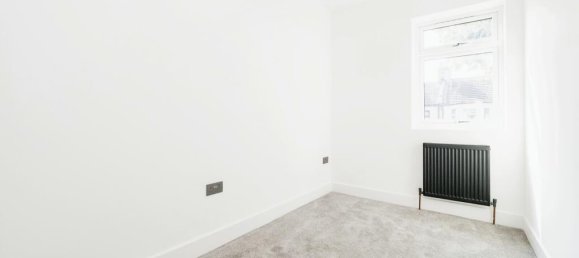 3 bedrooms House in Forest Gate, United Kingdom No. 11400 21