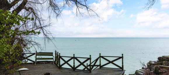 3 bedrooms House in Oakville, Canada No. 993 3