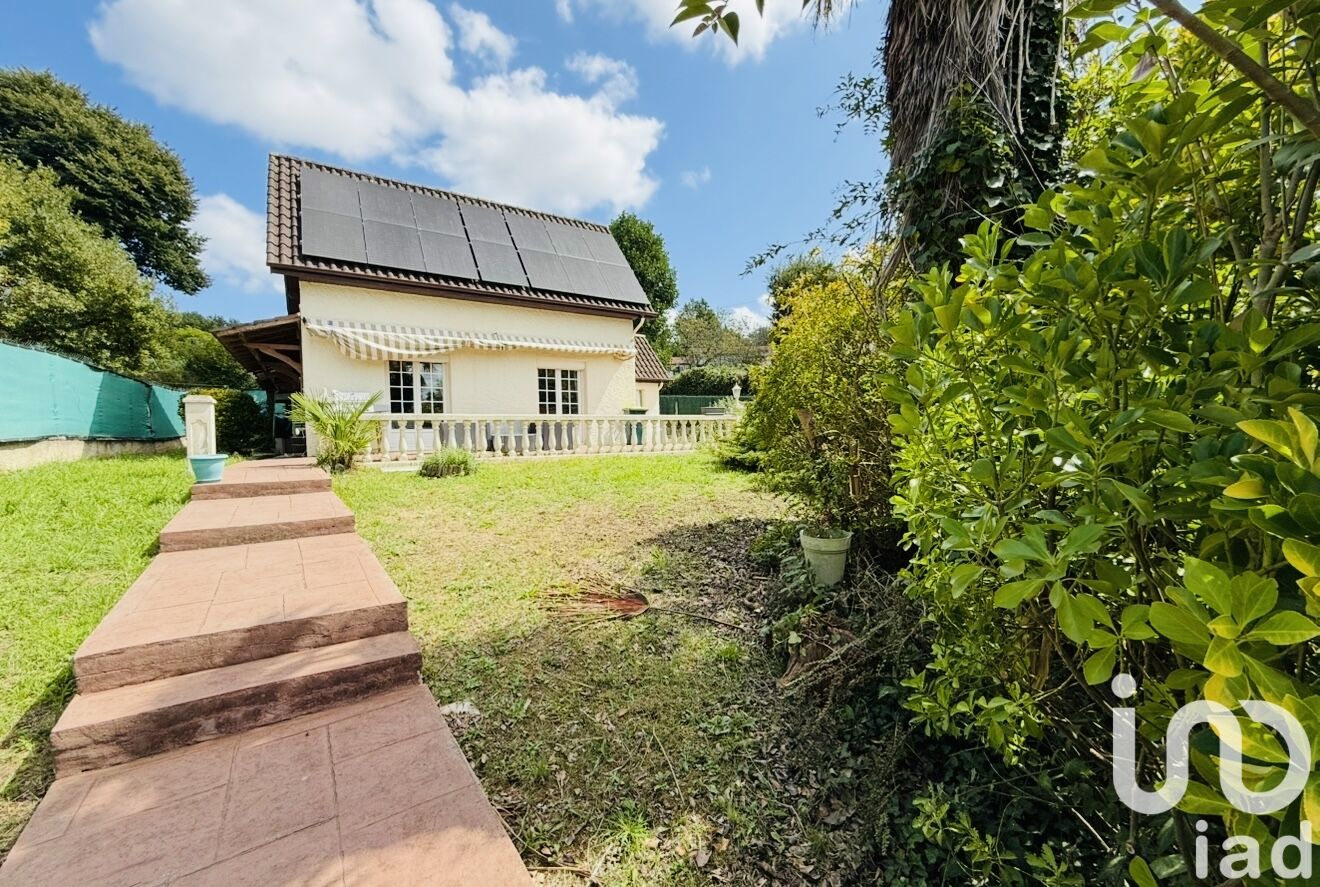 4 chambres Maison à Mourenx, France No. 344983