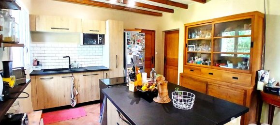 3 bedrooms House in Moissac, France No. 335045 6