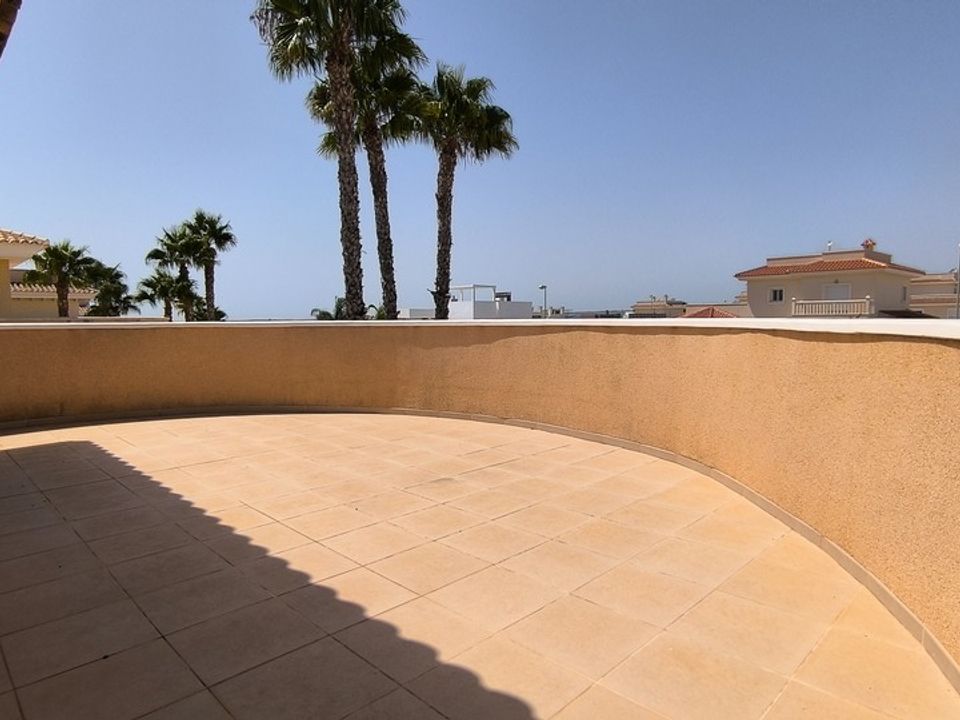 4 bedrooms Villa in Ciudad Quesada, Spain No. 208896