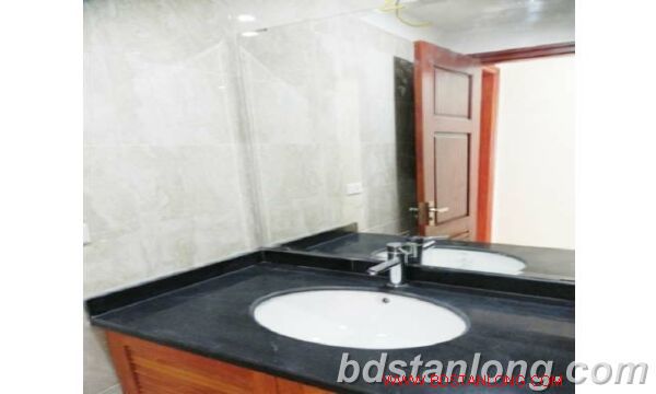3 bedrooms Apartment in Cau Giay, Vietnam No. 7184