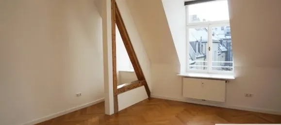 3 Schlafzimmer Doppelhaus in München, Germany, Nr. 129022 9