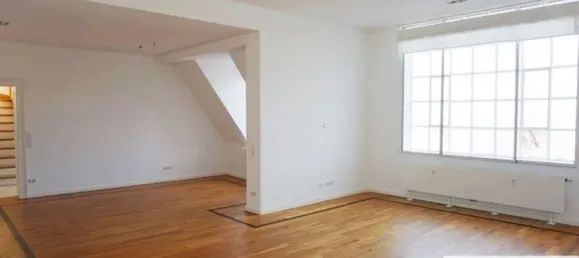 3 Schlafzimmer Doppelhaus in München, Germany, Nr. 129022 6
