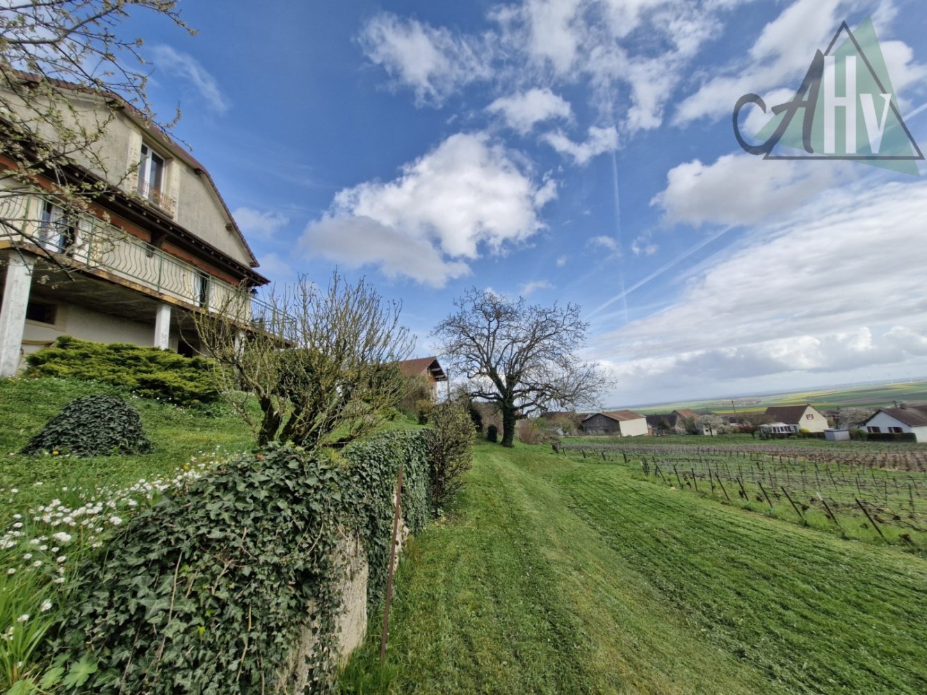 Вилла с 4 спальнями в Бетон, Франция № 58750