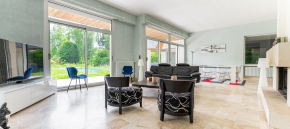 Casa de 5 dormitorios en Orvault, France No. 98224 7