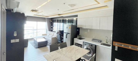 Apartamento com 2 quartos em condomínio em Phra Khanong, Thailand N.º 16835 7