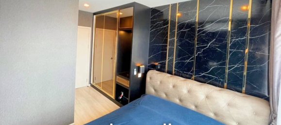 Apartamento com 2 quartos em condomínio em Phra Khanong, Thailand N.º 16835 10