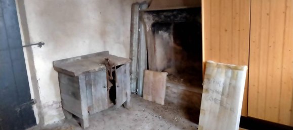 Casa de 3 habitaciónes en Sumirago, Italy No. 153725 10