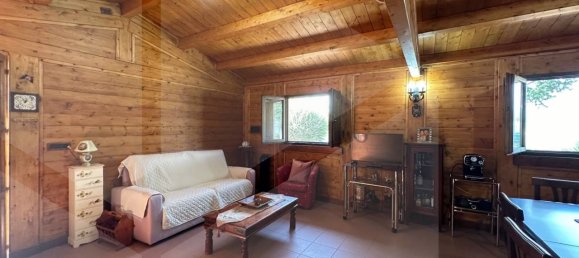 Studio in Avezzano, Italy No. 28701 11