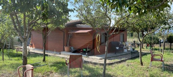 Studio in Avezzano, Italy No. 28701 3