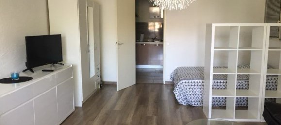 Studio in Marseille, France No. 336823 2