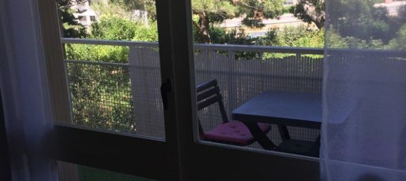 Studio in Marseille, France No. 336823 3