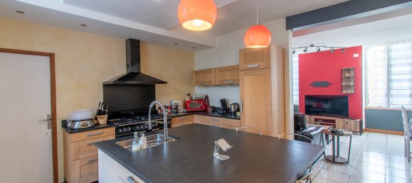 6 bedrooms House in Theillay, France No. 160886 4