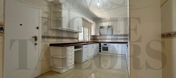 4 غرف نوم منزل في Corroios, Portugal رقم 132010 30