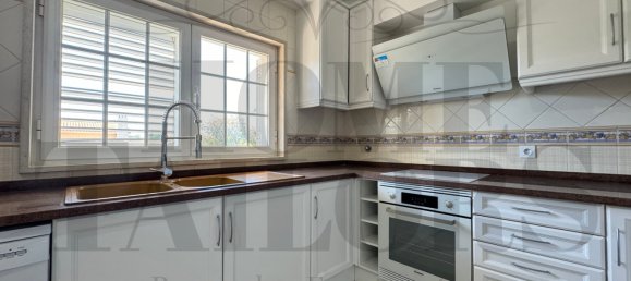 4 غرف نوم منزل في Corroios, Portugal رقم 132010 33