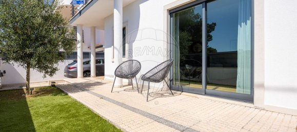 5 bedrooms House in Almada, Portugal No. 16150 15