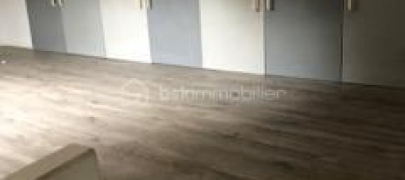 Gebäude in Chalons-en-Champagne, France 210m², Nr. 311169 10