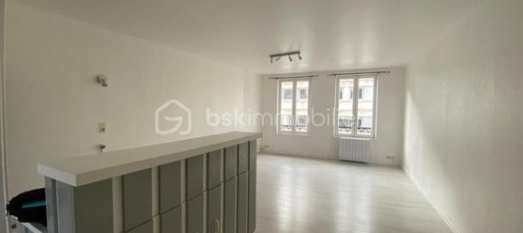 Gebäude in Chalons-en-Champagne, France 210m², Nr. 311169 6