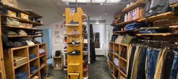 Gebäude in Chalons-en-Champagne, France 210m², Nr. 311169 2