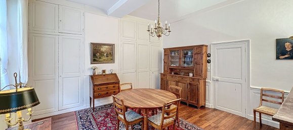 5 bedrooms House in Auxerre, France No. 204710 3