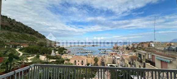 3 Schlafzimmer Wohnung in Castellammare del Golfo, Italy, Nr. 293200 11