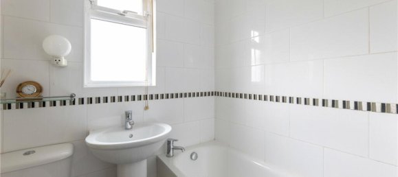 1 bedroom Apartment in London, United Kingdom No. 3783 8