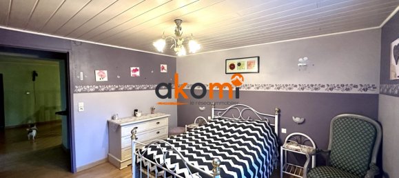 3 bedrooms House in Saint-Sauveur, France No. 252580 17