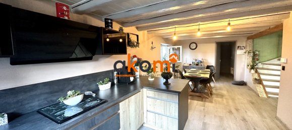 3 bedrooms House in Saint-Sauveur, France No. 252580 12