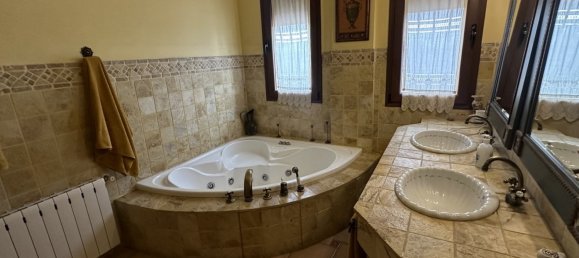 Propiedad comercial de 4 dormitorios en San Miguel de Salinas, Spain No. 145485 17