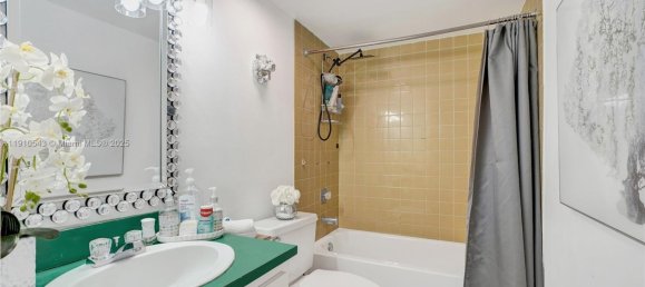 2 غرف نوم عقار تجاري في Miami, الولايات المتحدة رقم 614192 9