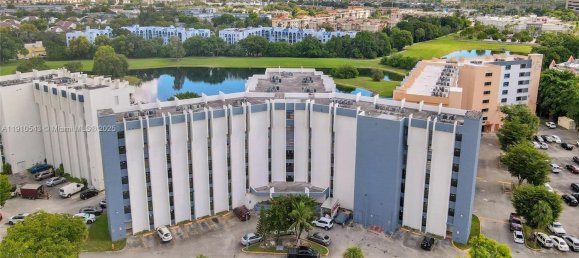 2 غرف نوم عقار تجاري في Miami, الولايات المتحدة رقم 614192 6