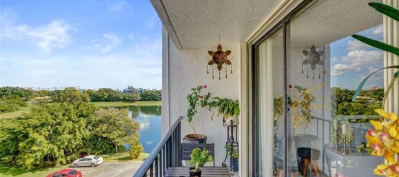 2 غرف نوم عقار تجاري في Miami, الولايات المتحدة رقم 614192 10