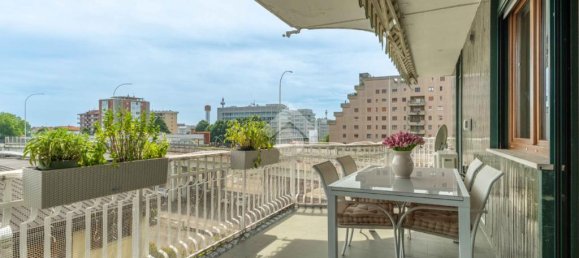 2 chambres Appartement à Trezzano sul Naviglio, Italy No. 298386 6