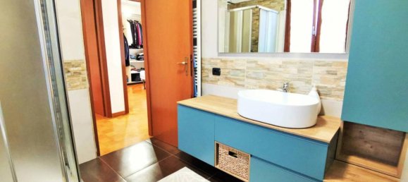 4-salle Villa à Treviglio, Italy No. 42006 43