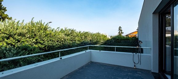 4 bedrooms House in Porto, Portugal No. 125108 9