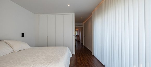 4 bedrooms House in Porto, Portugal No. 125108 12