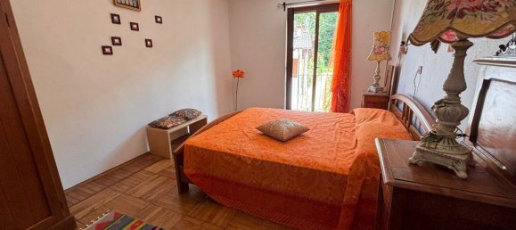 5 rooms House in Monterosso Grana, Italy No. 257408 5