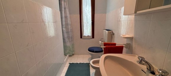 5 rooms House in Monterosso Grana, Italy No. 257408 7