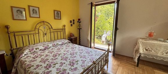 5 rooms House in Monterosso Grana, Italy No. 257408 4