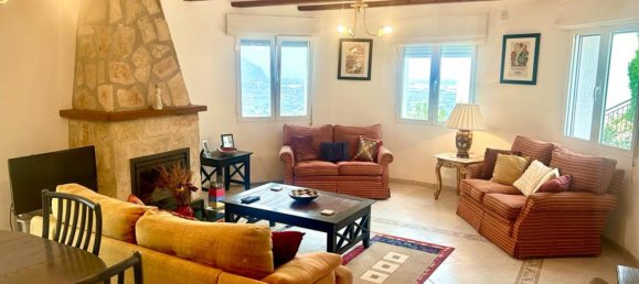 3 bedrooms Villa in Pedreguer, Spain No. 10614 4