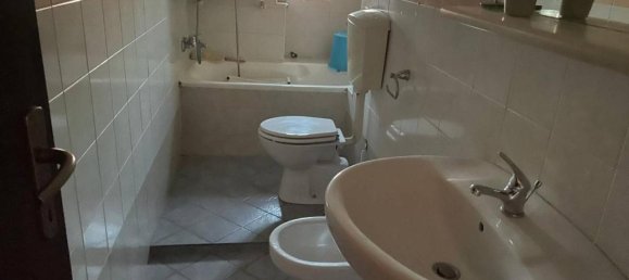 Apartamento de 3 habitaciónes en Caselle Lurani, Italy No. 132860 30
