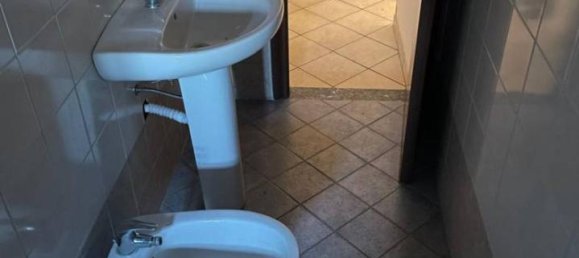 Apartamento de 3 habitaciónes en Caselle Lurani, Italy No. 132860 25