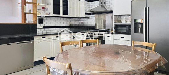 5 bedrooms House in Fauquembergues, France No. 158435 9