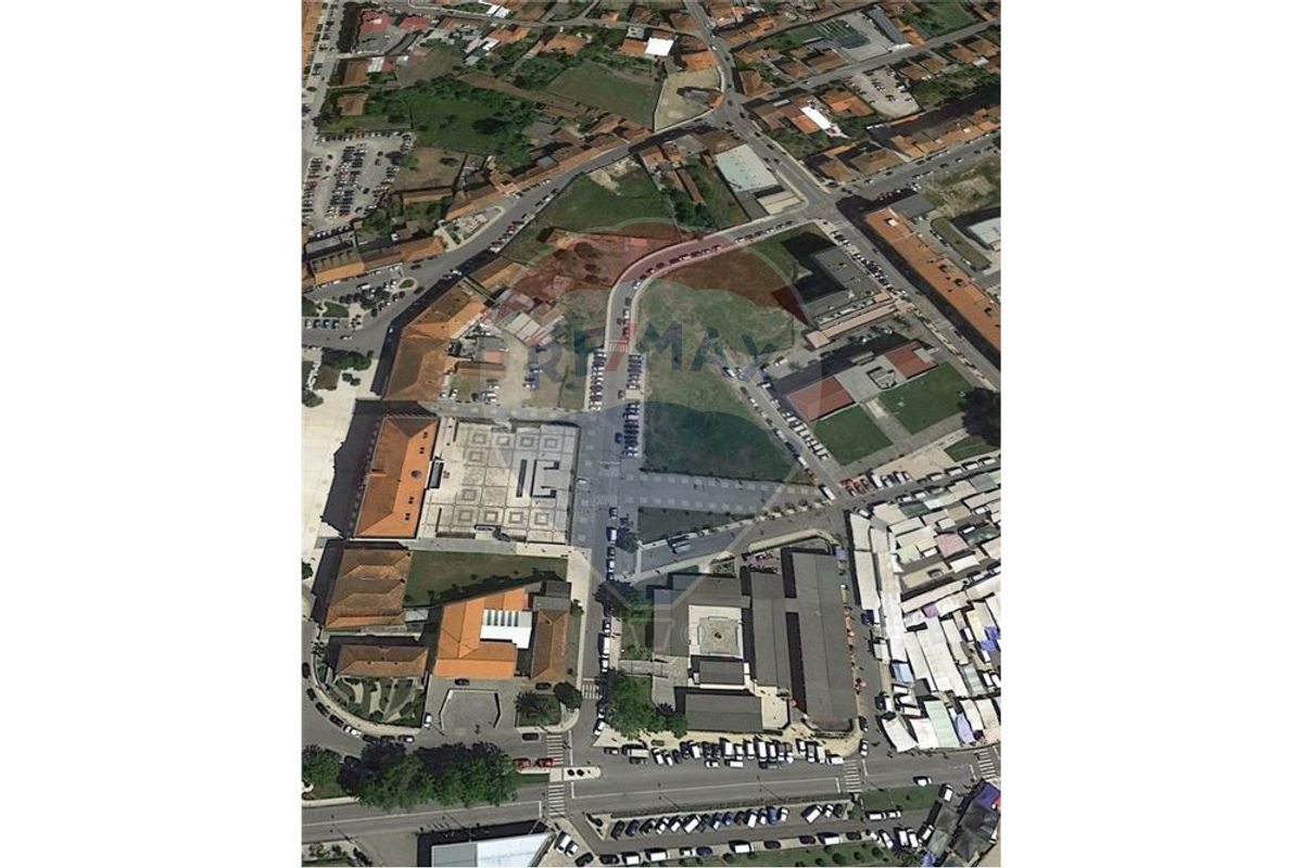 Grundstück in Estarreja, Portugal 1783m², Nr. 73862